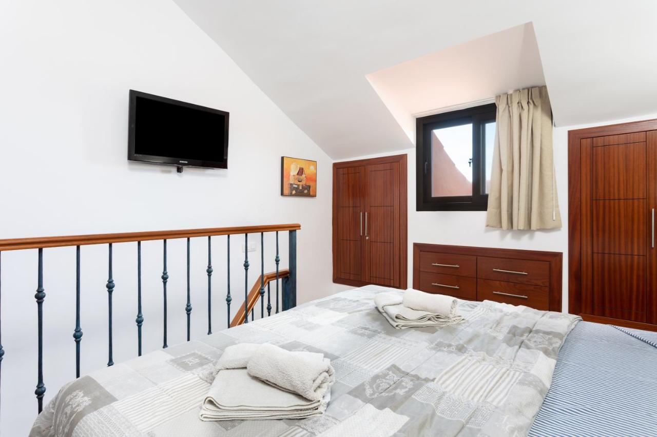 Exclusive Penthouse Playa Las Vistas 4 Close To The Sea And Beach, Aircondition For A Fee, Wifi, Terrace, Heated Pool Playa de las Américas Kültér fotó