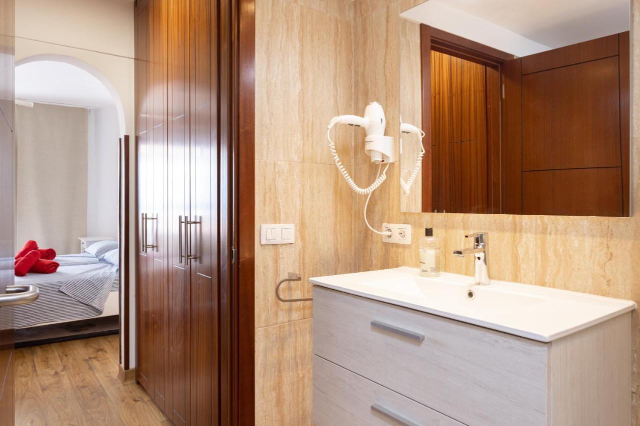 Exclusive Penthouse Playa Las Vistas 4 Close To The Sea And Beach, Aircondition For A Fee, Wifi, Terrace, Heated Pool Playa de las Américas Kültér fotó